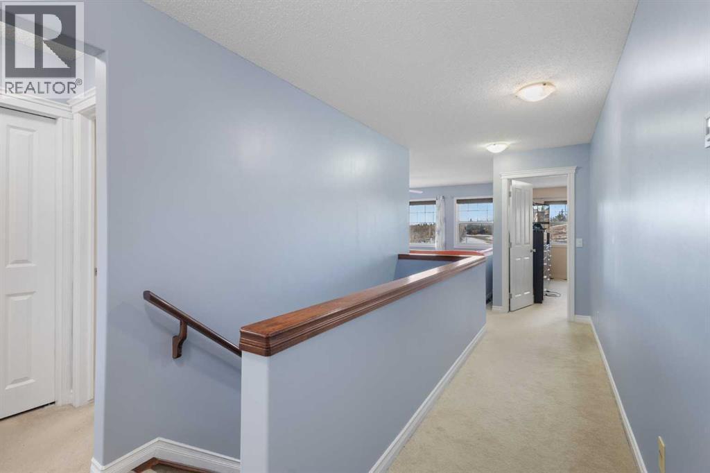 72 Rockyspring Circle Nw, Calgary, AB - Indoor Photo Showing Other Room