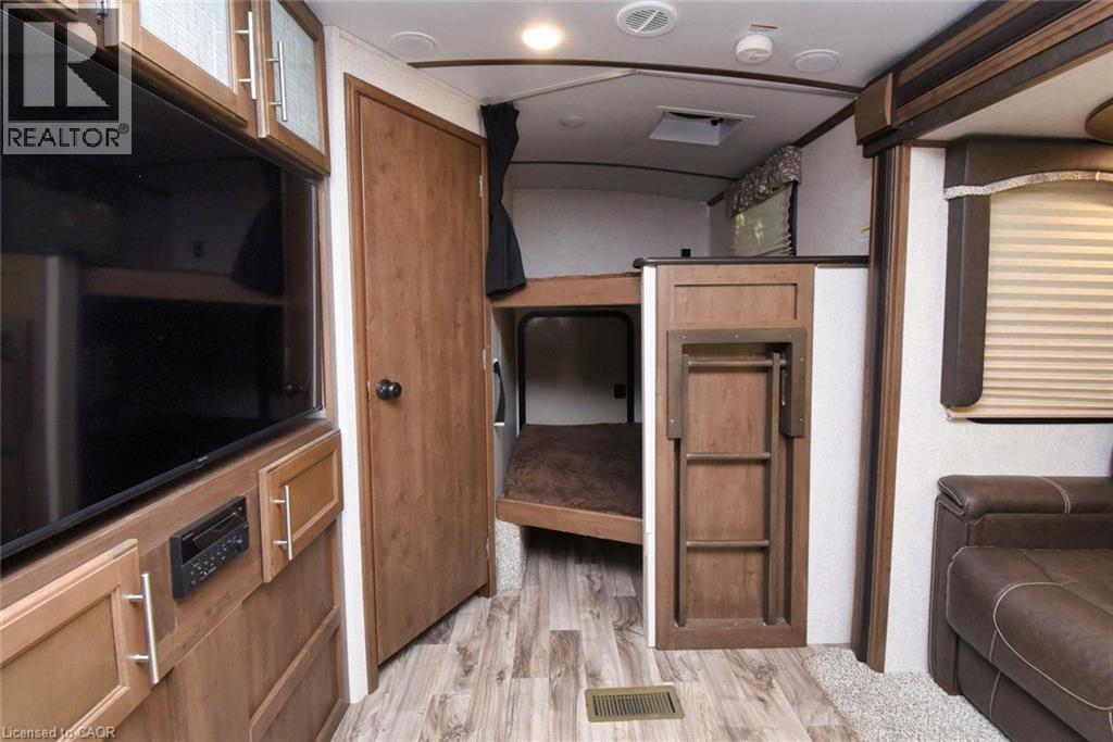 1085 10Th Concession Road W Unit# 29, Flamborough, ON - Indoor