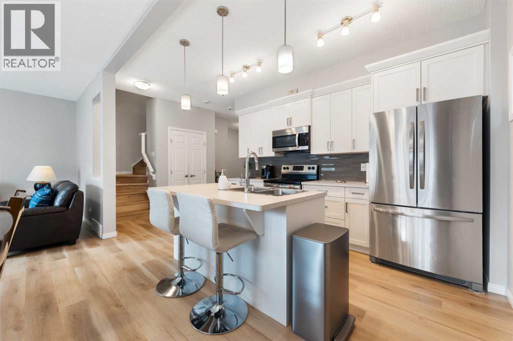 13 Walcrest Way Se, Calgary, AB - Indoor Photo Showing Kitchen With Upgraded Kitchen