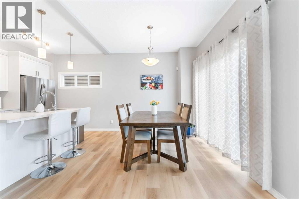 13 Walcrest Way Se, Calgary, AB - Indoor