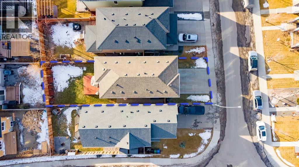 13 Walcrest Way Se, Calgary, AB - With View