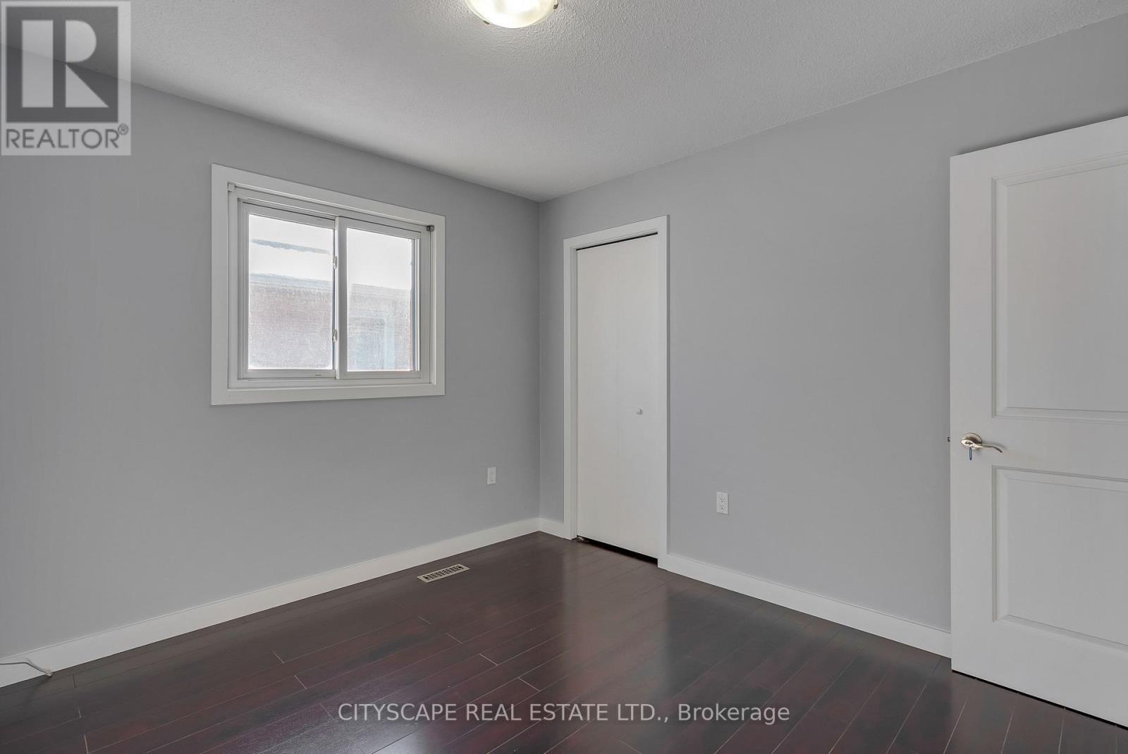 1210 Shagbark Crescent, Mississauga, ON - Indoor Photo Showing Other Room