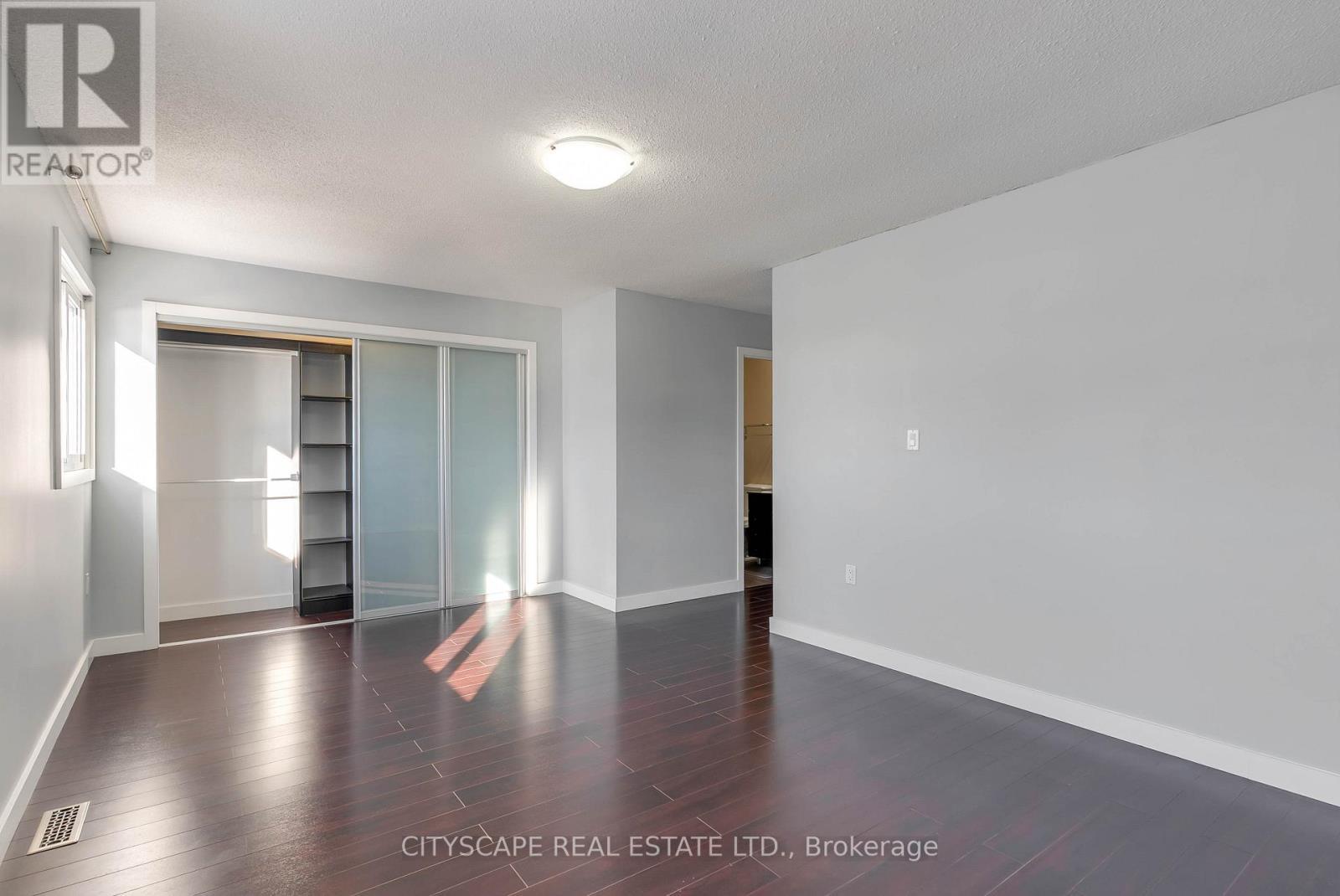 1210 Shagbark Crescent, Mississauga, ON - Indoor Photo Showing Other Room