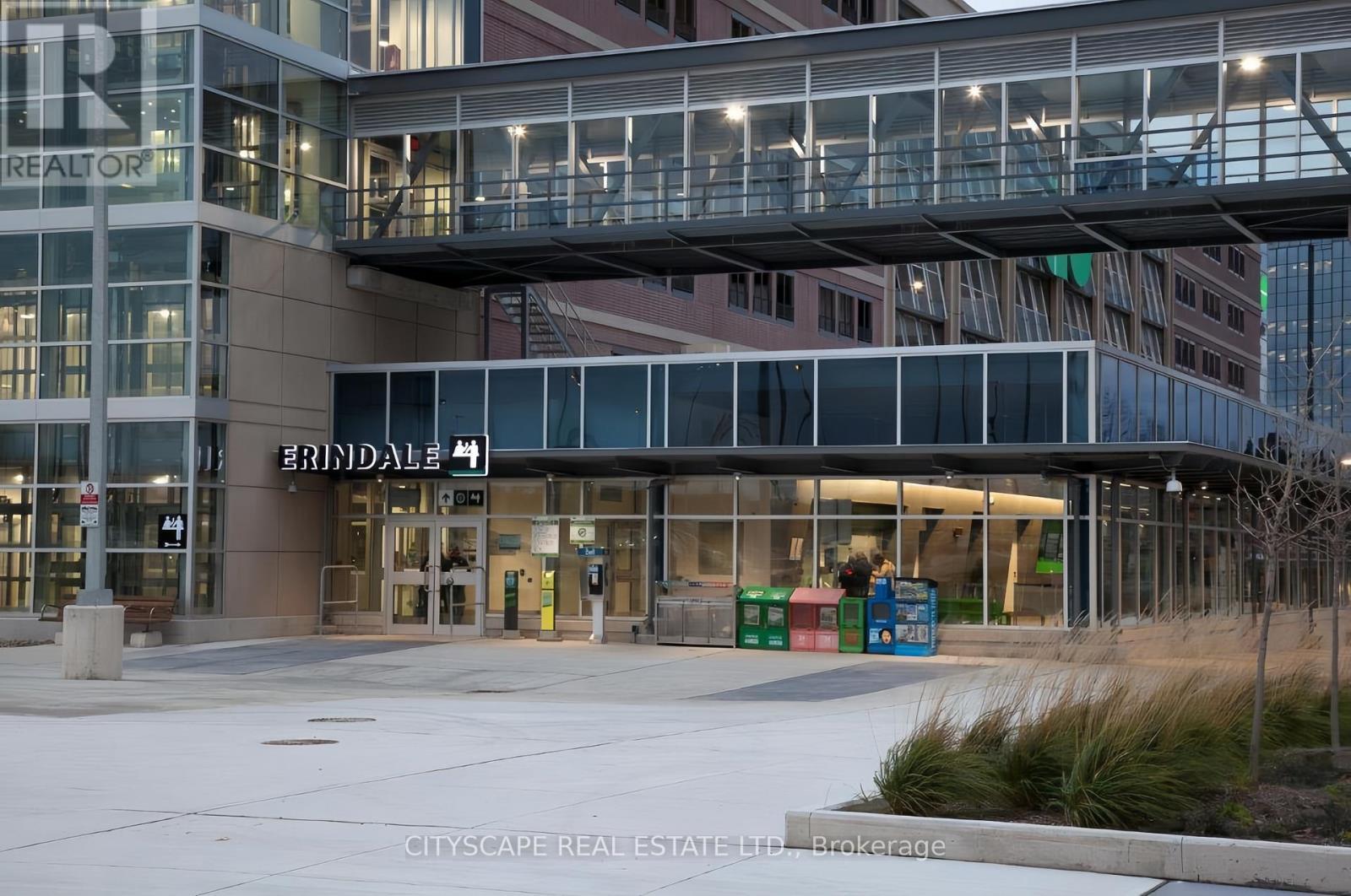 1210 Shagbark Crescent, Mississauga, ON - Outdoor