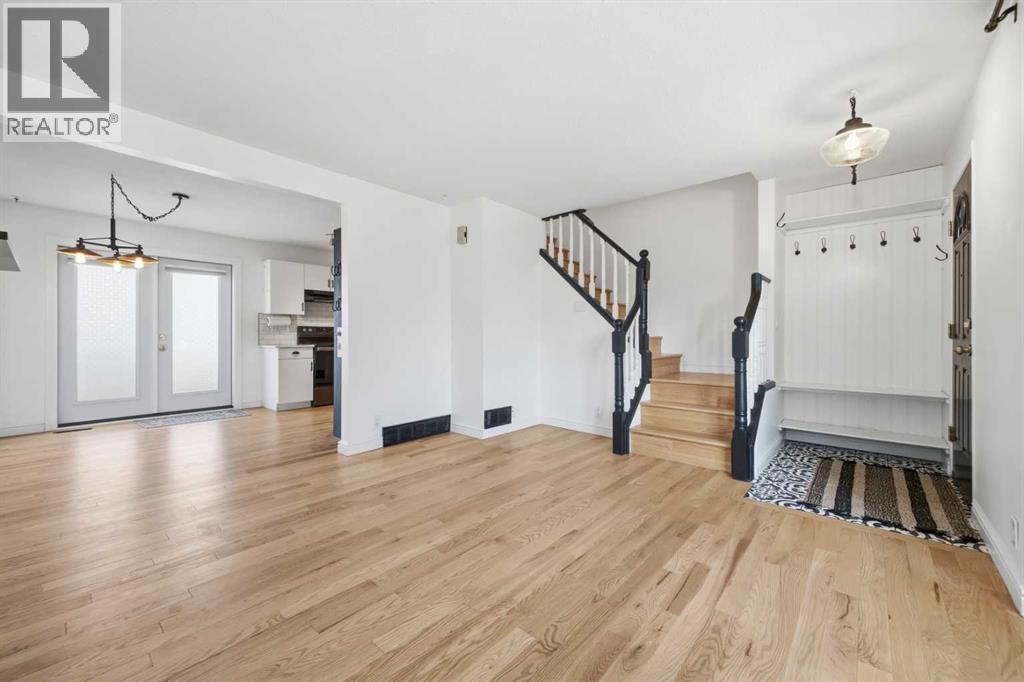 123 Killarney Glen Court Sw, Calgary, AB - Indoor