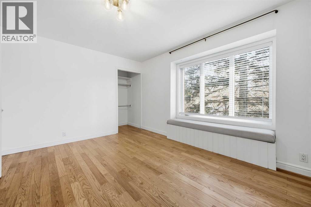 123 Killarney Glen Court Sw, Calgary, AB - Indoor Photo Showing Other Room