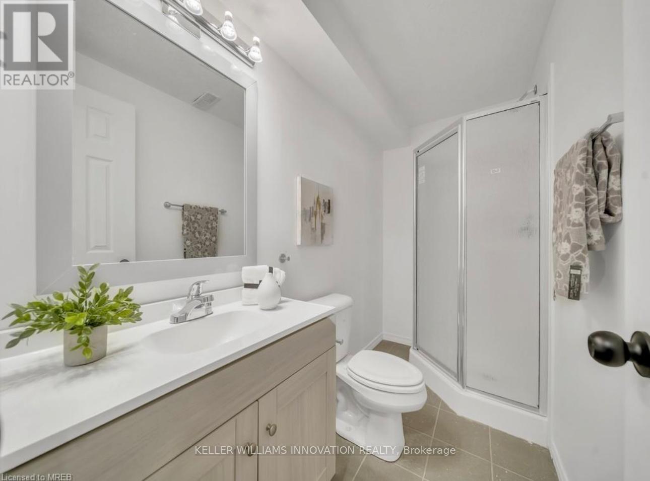239 Red Clover Court, Kitchener, ON - Indoor Photo Showing Bathroom