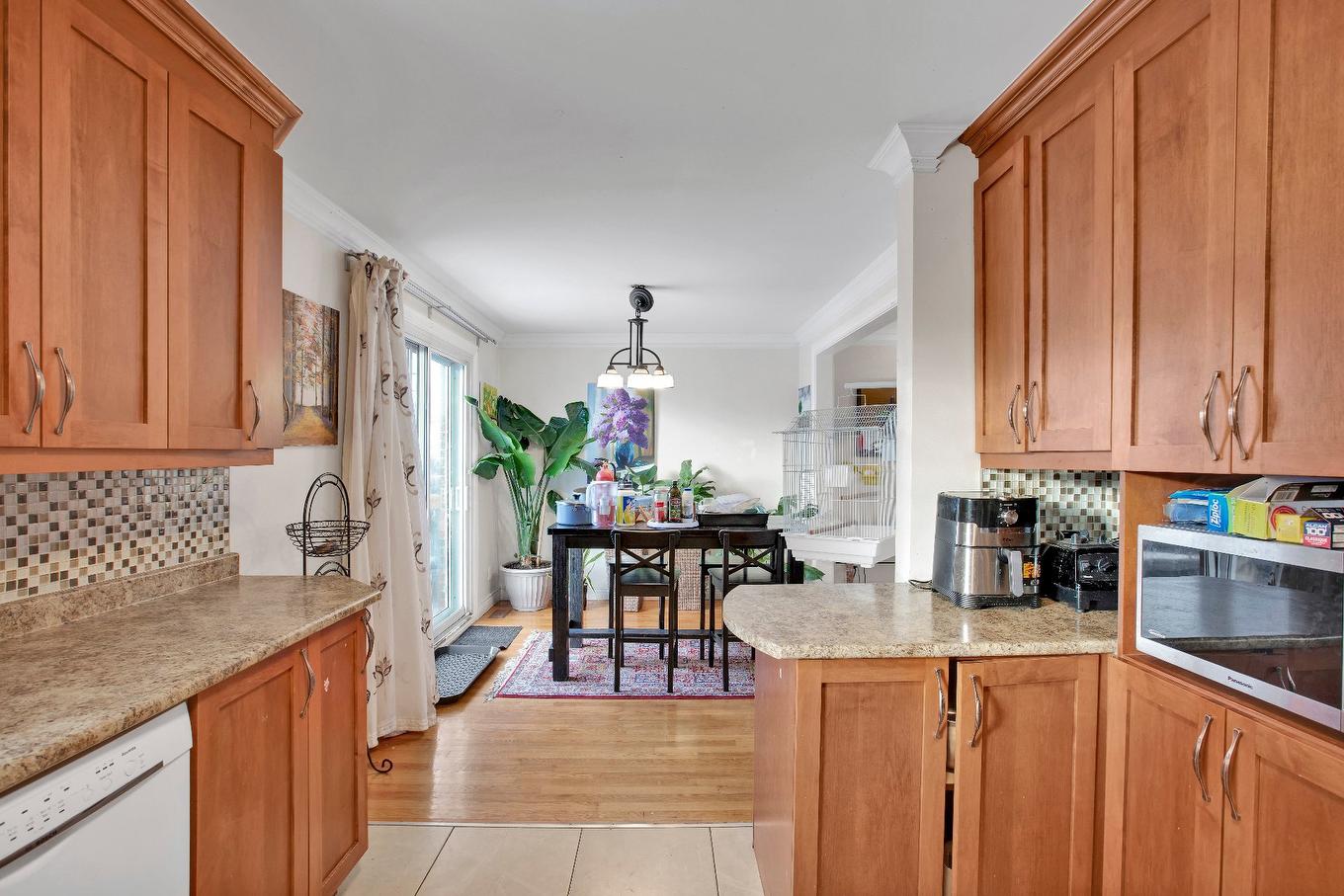 Kitchen - 272 Av. Vinet, Dorval, QC - Indoor Photo Showing Kitchen