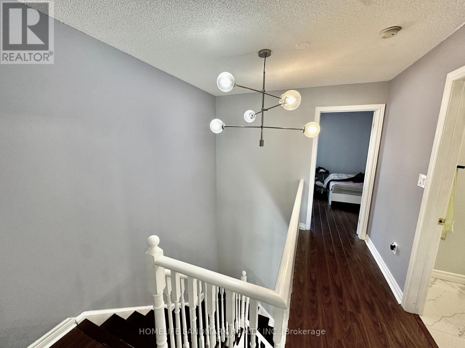 9 Eby Way, Markham, ON - Indoor Photo Showing Other Room