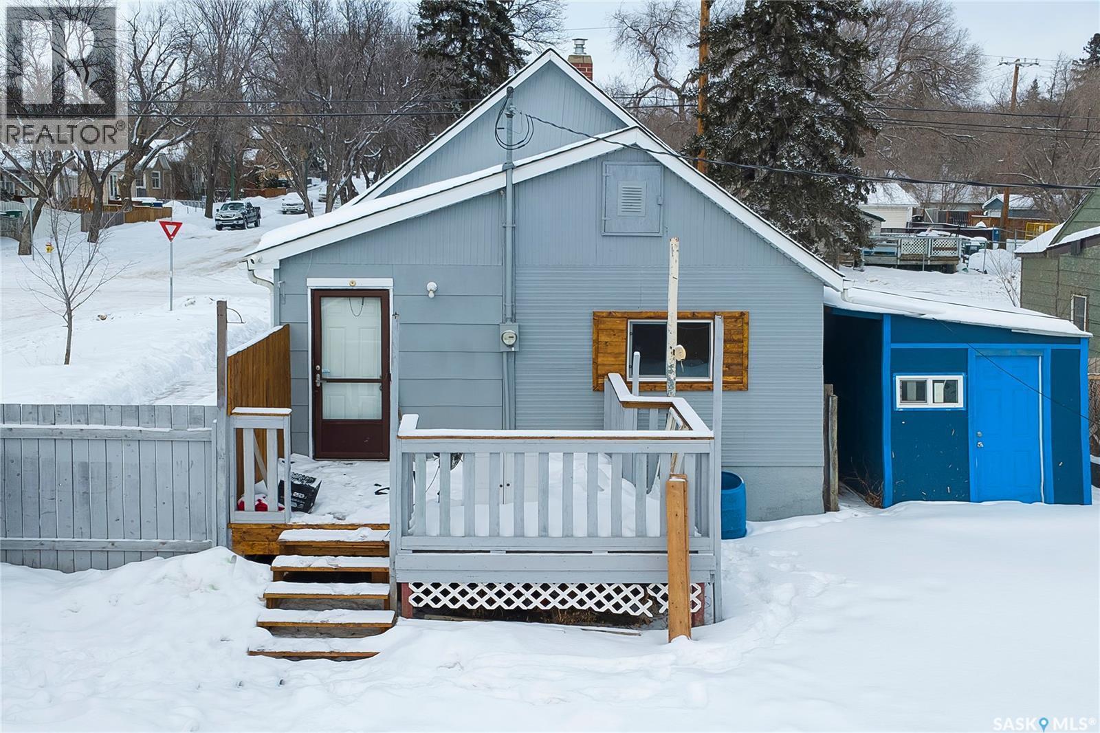 919 23Rd Street W, Saskatoon, SK - Outdoor