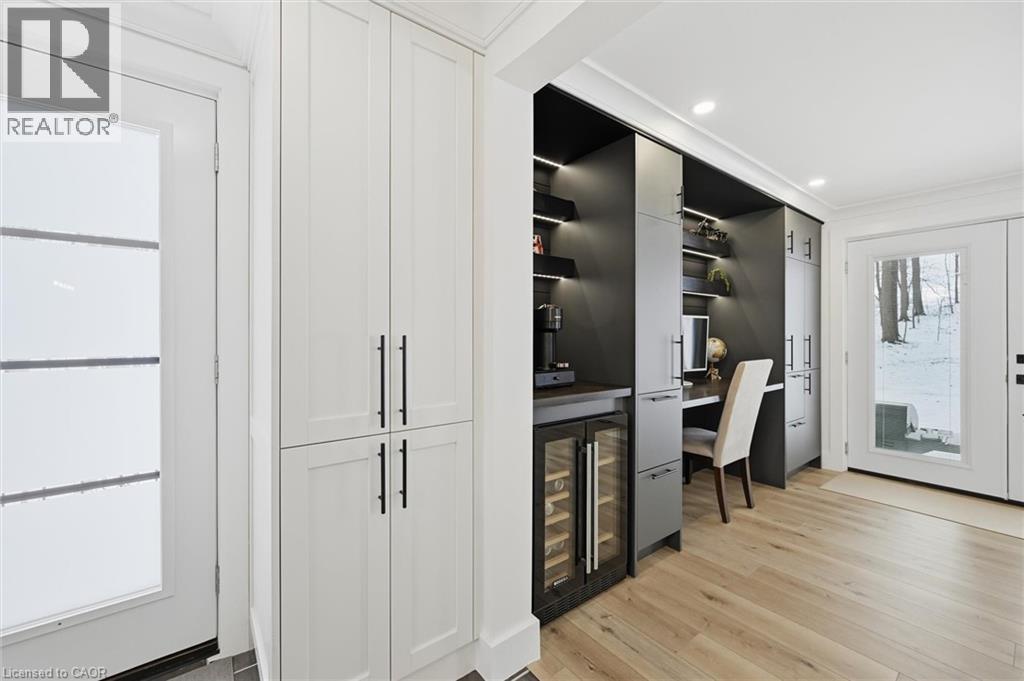 220 5Th Line, Caledonia, ON - Indoor Photo Showing Other Room