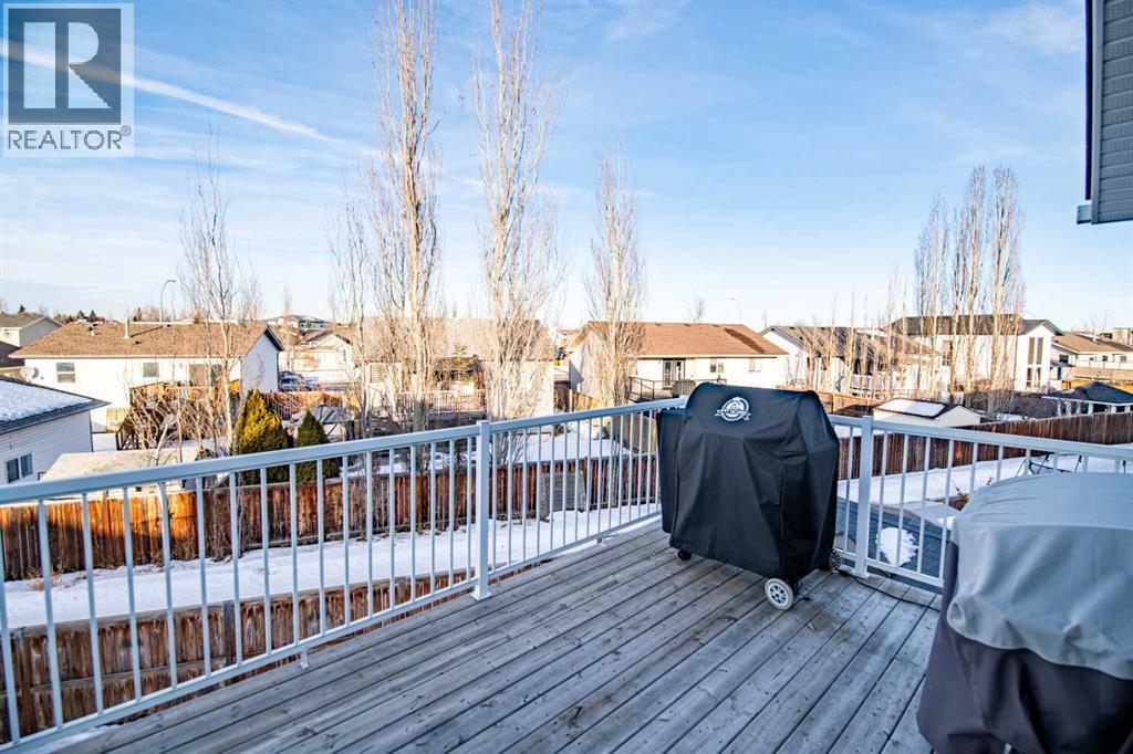 Rear Deck - 53 Portway Close, Blackfalds, AB - Outdoor With Deck Patio Veranda With Exterior