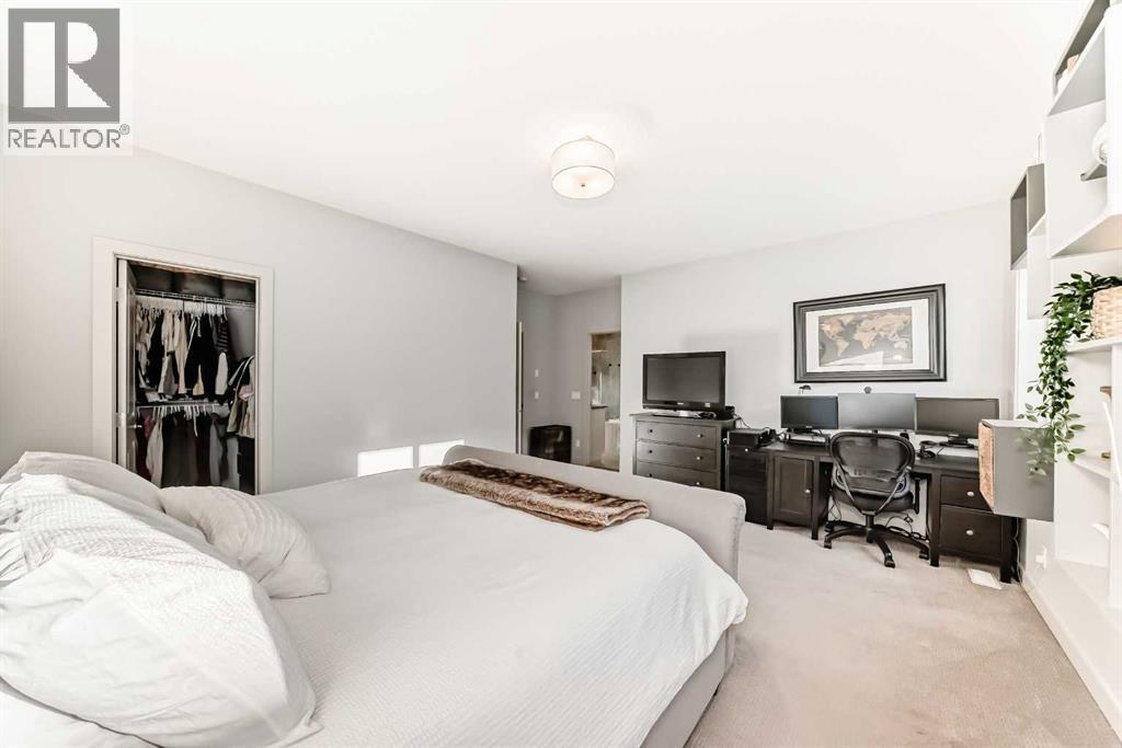 743 Shawnee Drive Sw, Calgary, AB - Indoor Photo Showing Bedroom