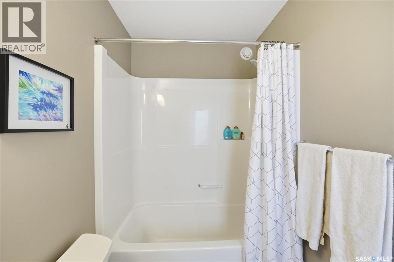 1025 Kolynchuk Crescent, Saskatoon, SK - Indoor Photo Showing Bathroom