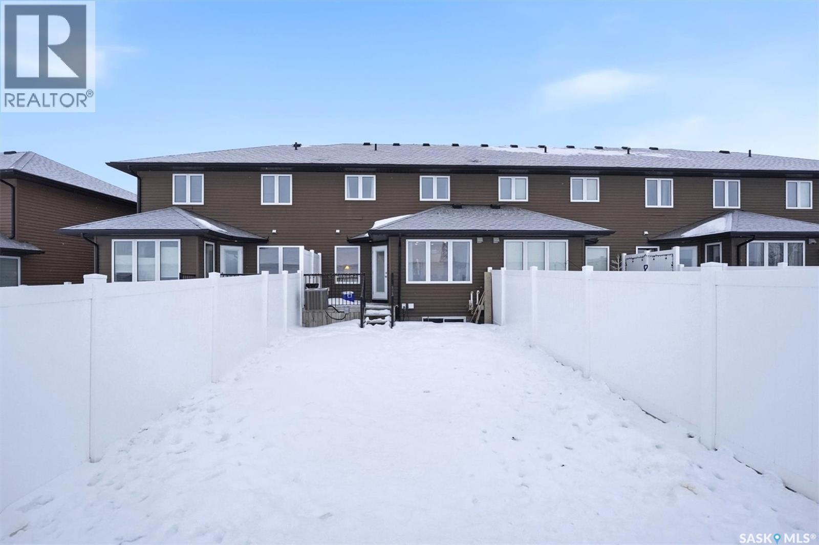 1025 Kolynchuk Crescent, Saskatoon, SK - Outdoor