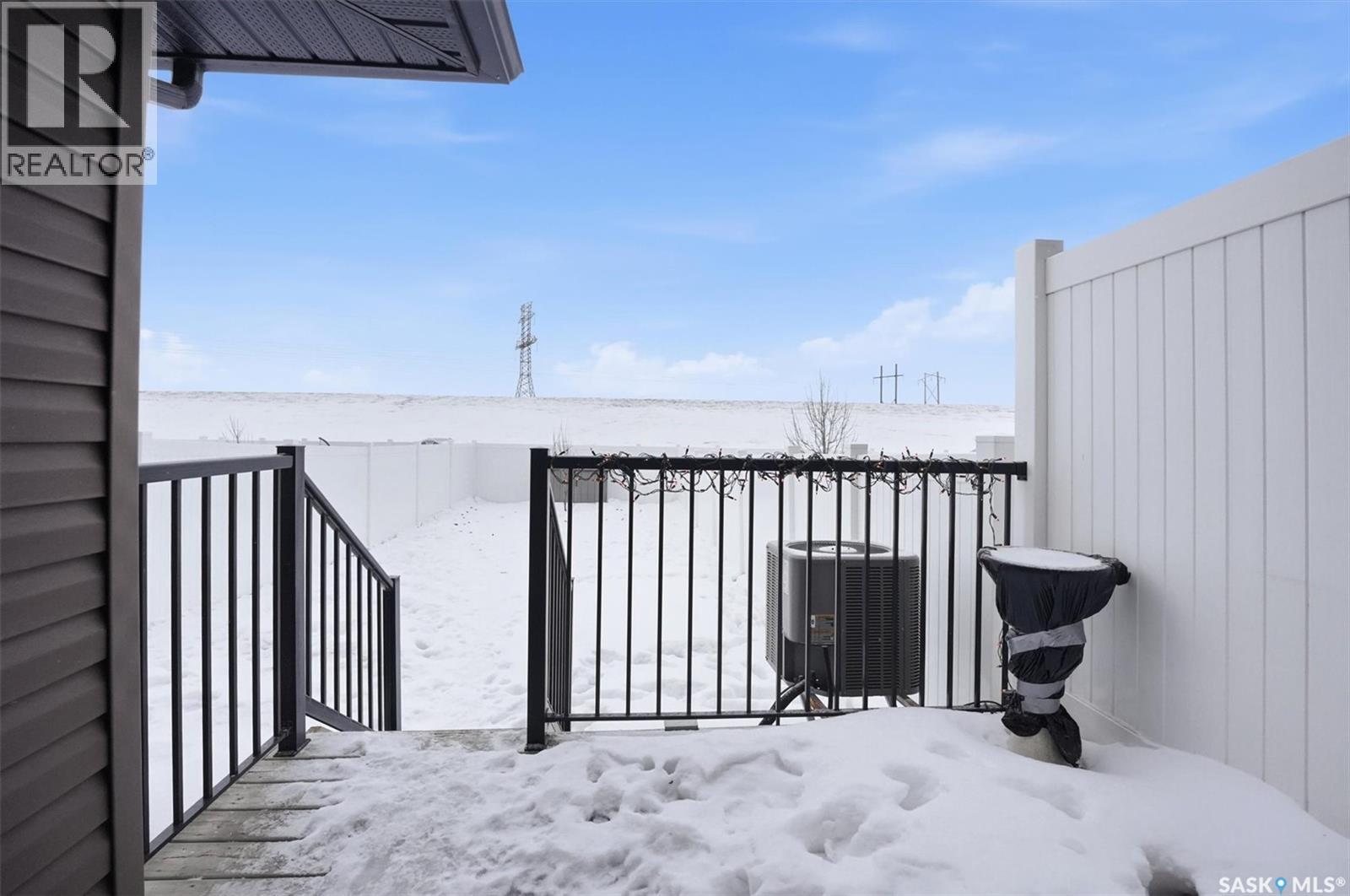 1025 Kolynchuk Crescent, Saskatoon, SK - Outdoor