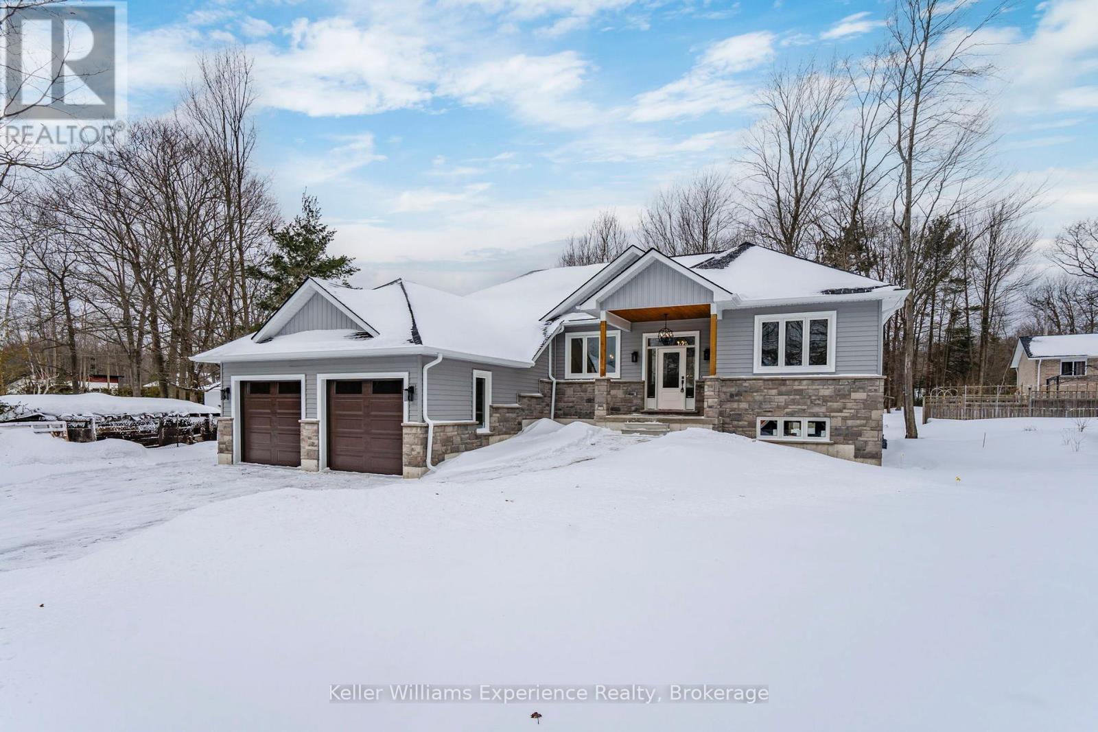 62 Rue Vanier, Tiny, ON - Outdoor With Facade