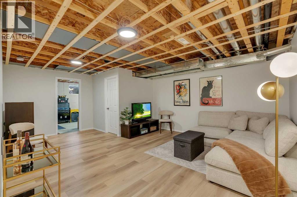 86 Eversyde Common Sw, Calgary, AB - Indoor