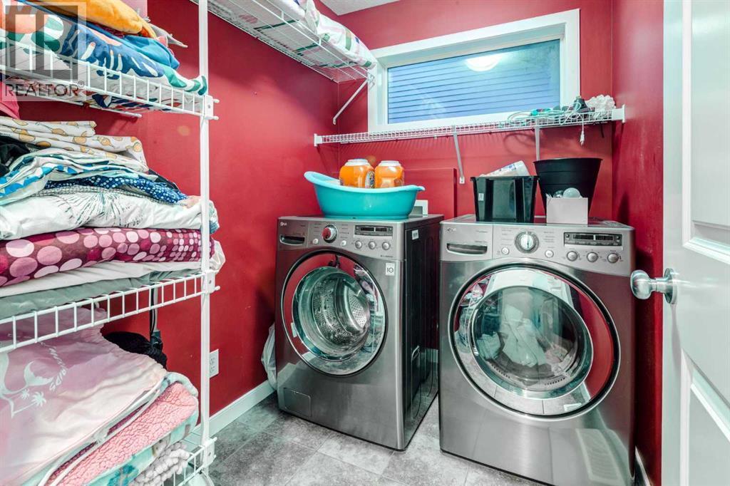 110 Sage Bank Grove Nw, Calgary, AB - Indoor Photo Showing Laundry Room