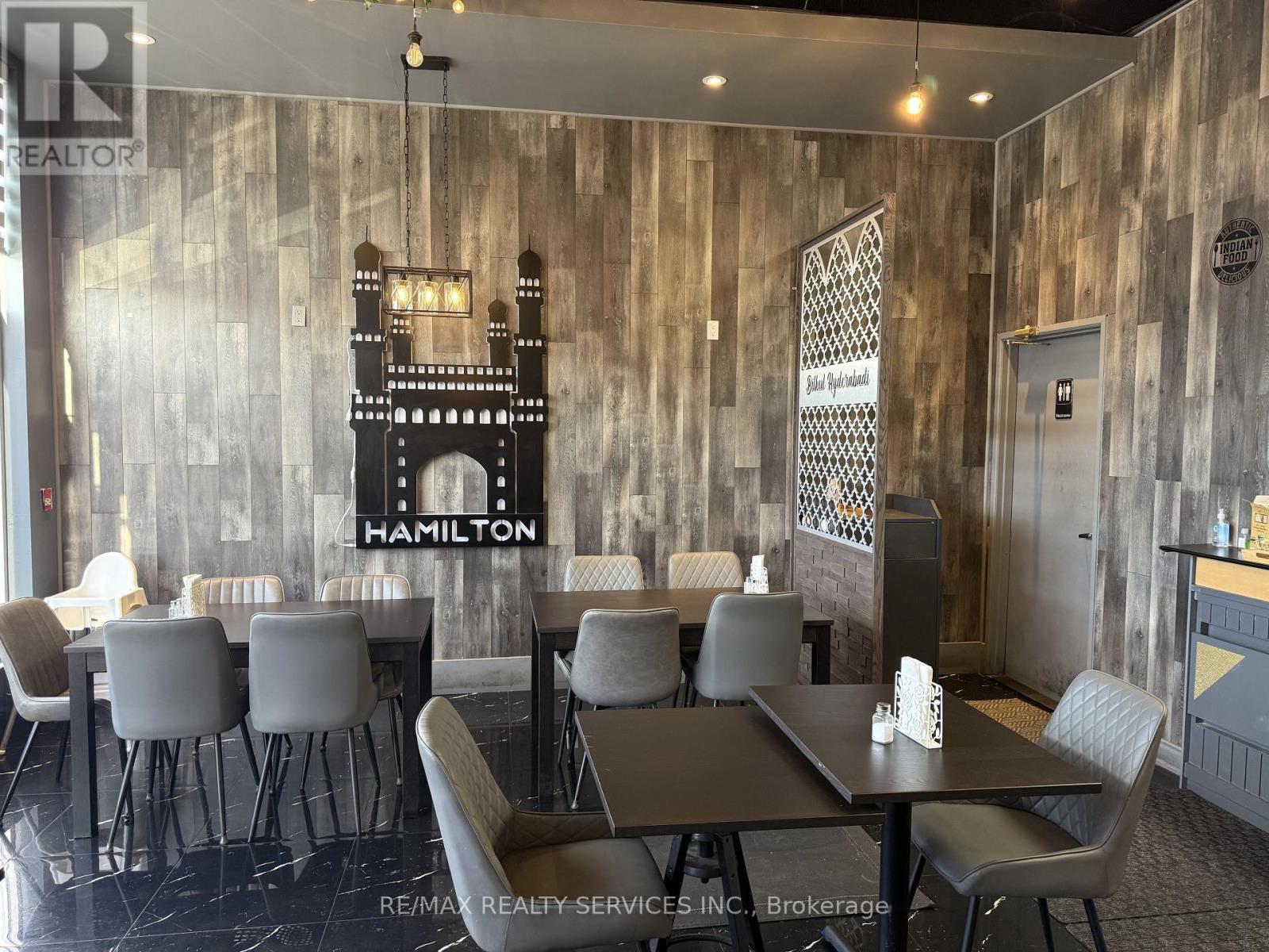 700 Queenston Road, Hamilton, ON