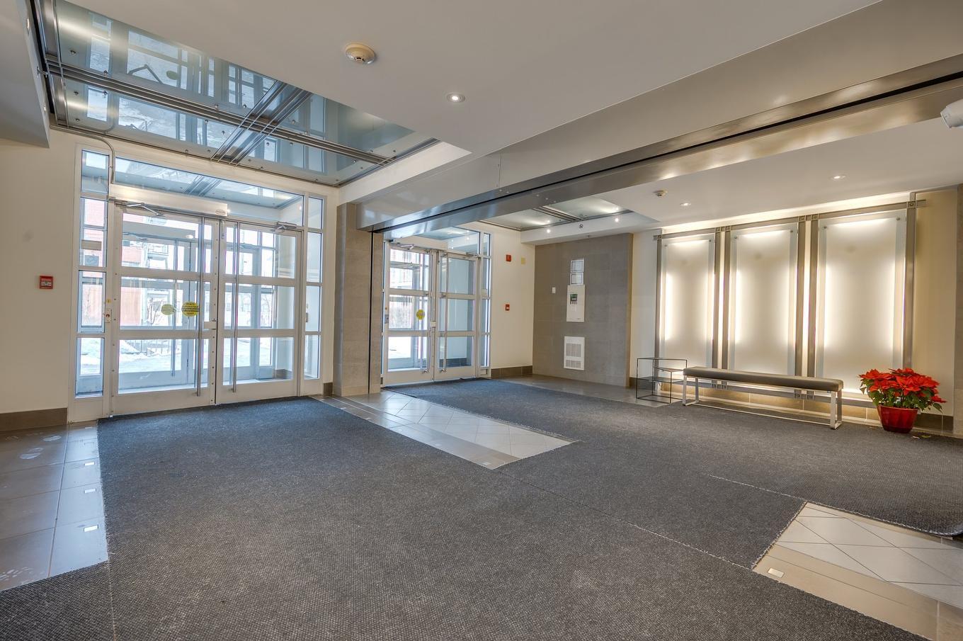 Hall - 306-4200 Rue St-Ambroise, Montréal (Le Sud-Ouest), QC - Indoor Photo Showing Other Room