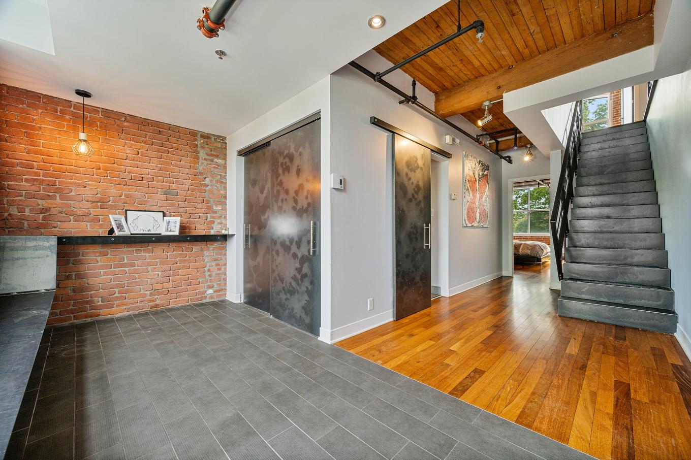 Hall d'entrée/Vestibule - 213-2295 Av. Aird, Montréal (Mercier/Hochelaga-Maisonneuve), QC - Indoor Photo Showing Other Room