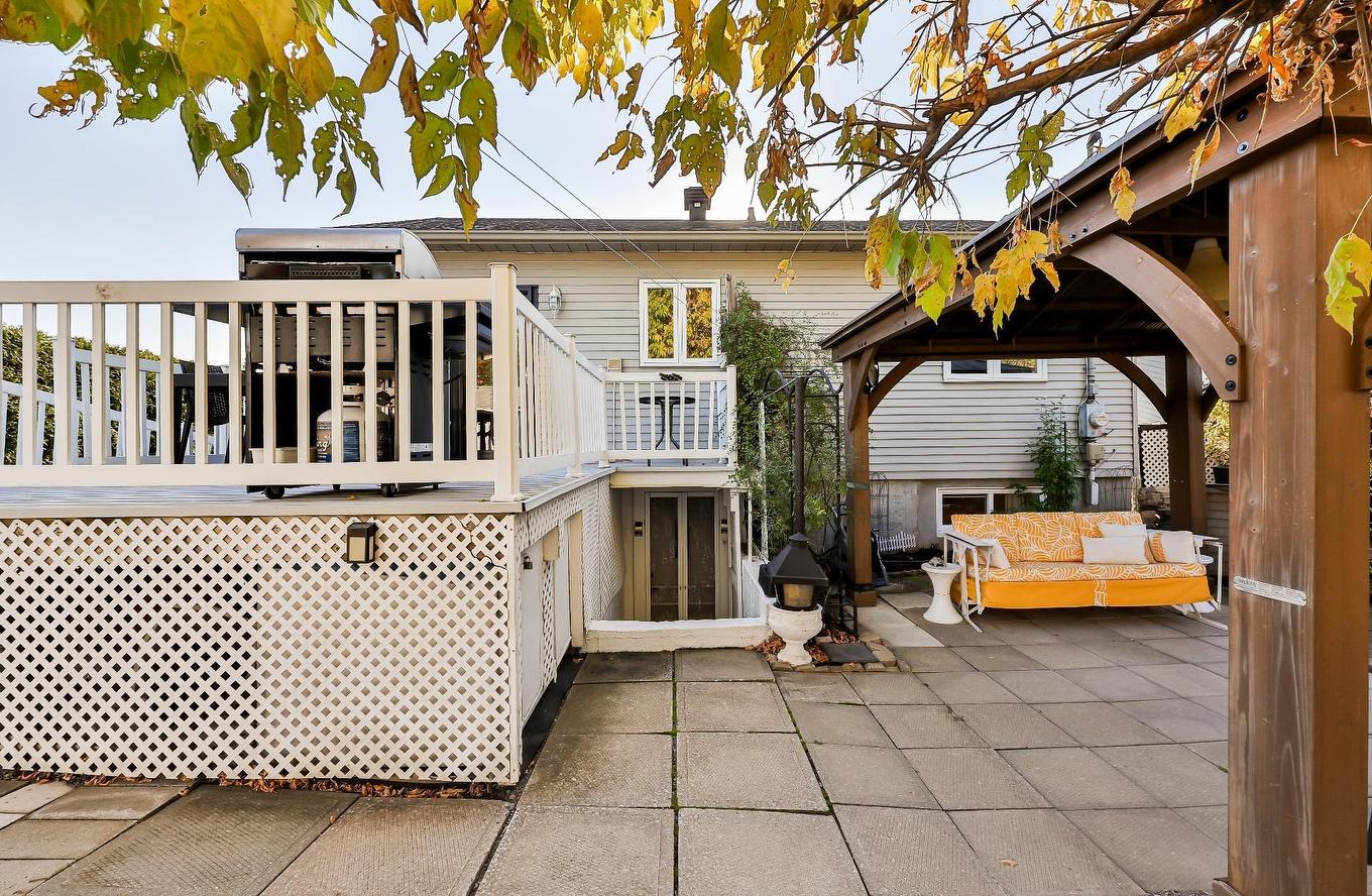 Back facade - 290 Rue Du Grand-Coteau, Sainte-Julie, QC