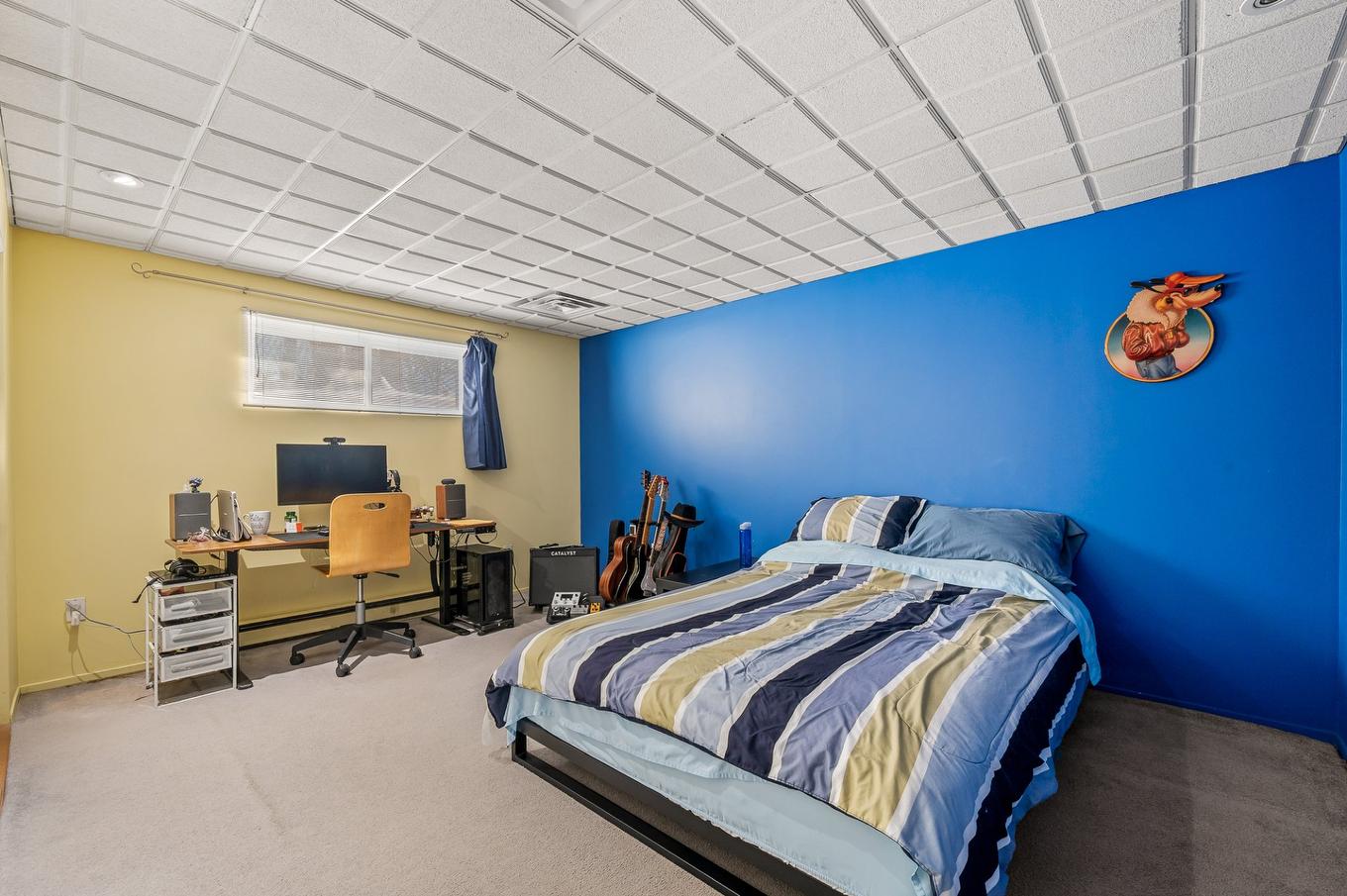 Chambre à coucher - 4121 Rue D'Estrées, Québec (La Haute-Saint-Charles), QC - Indoor Photo Showing Bedroom