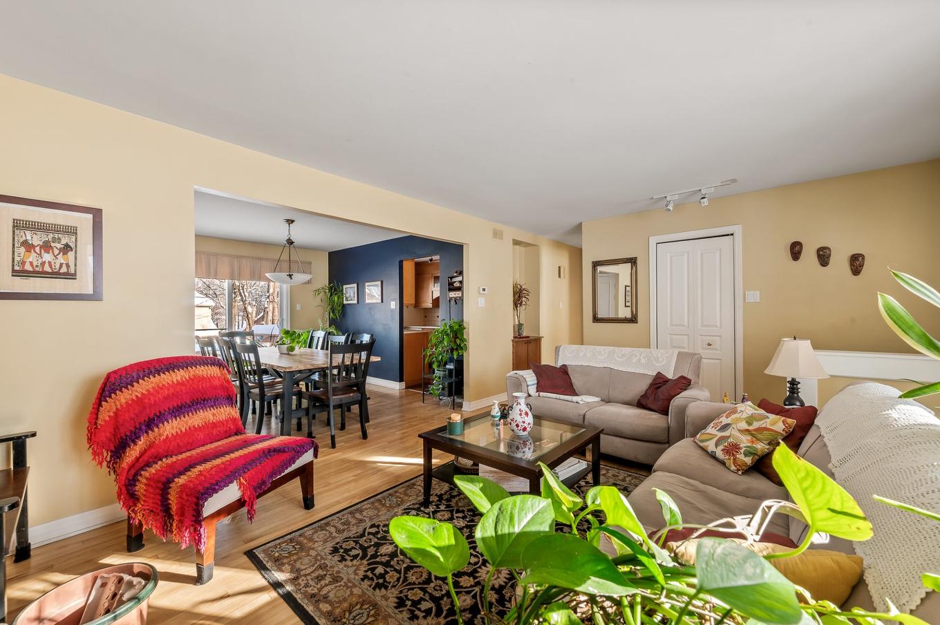 Vue d'ensemble - 4121 Rue D'Estrées, Québec (La Haute-Saint-Charles), QC - Indoor Photo Showing Living Room