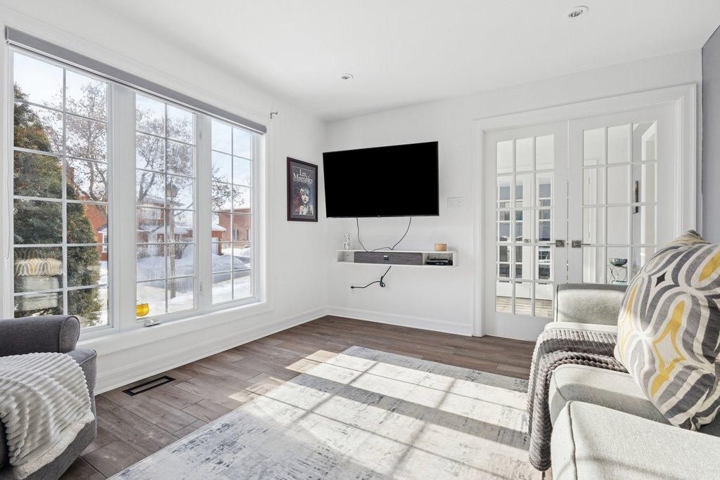 Salon - 79 Rue Félix-Leclerc, Gatineau (Aylmer), QC - Indoor