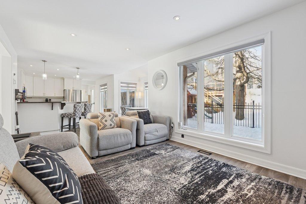 Salle familiale - 79 Rue Félix-Leclerc, Gatineau (Aylmer), QC - Indoor Photo Showing Living Room