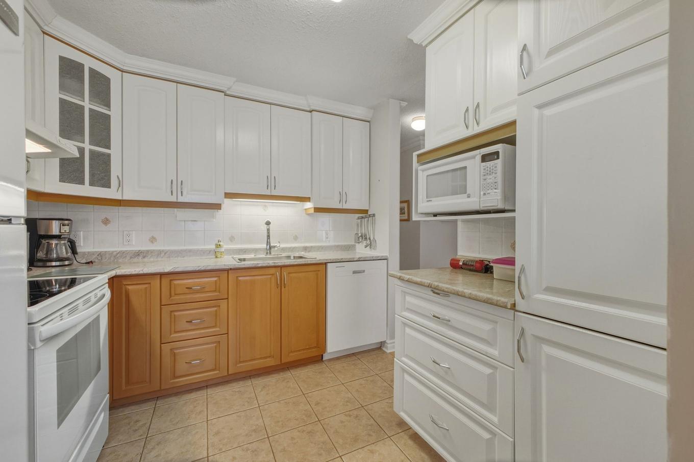 Cuisine - 303-449 Boul. Wilfrid-Lavigne, Gatineau (Aylmer), QC - Indoor Photo Showing Kitchen