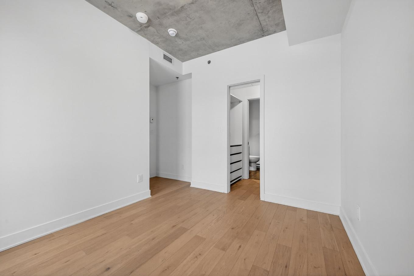 Chambre à coucher principale - 760-288 Rue Richmond, Montréal (Le Sud-Ouest), QC - Indoor Photo Showing Other Room