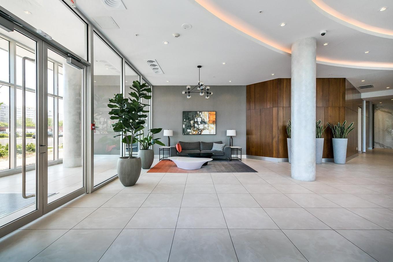 Entrée extérieure - 405-4959 Rue Jean-Talon O., Montréal (Côte-Des-Neiges/Notre-Dame-De-Grâce), QC - Indoor Photo Showing Other Room