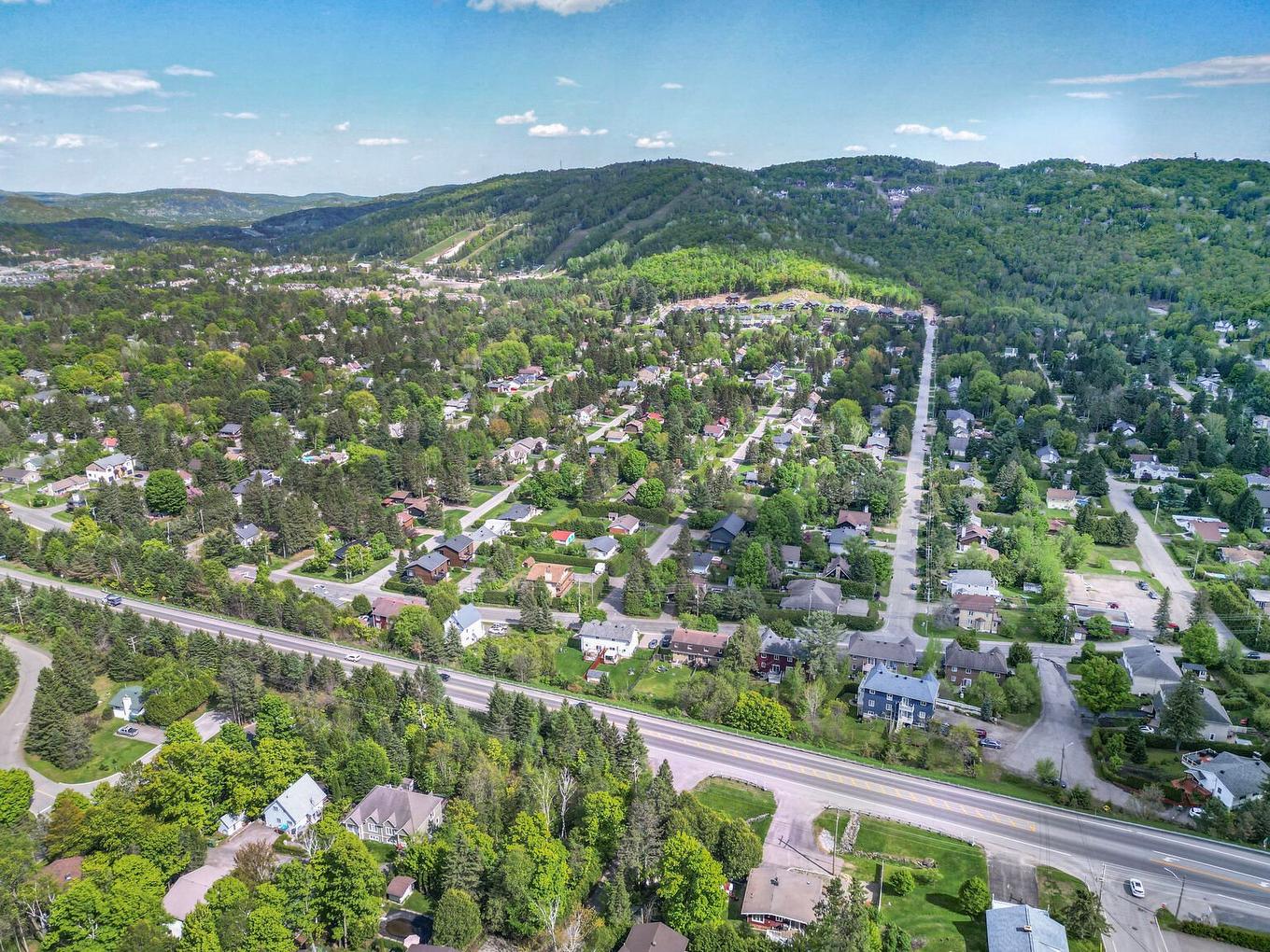 Photo aérienne - 17Z Av. Des Érables, Saint-Sauveur, QC - Outdoor With View