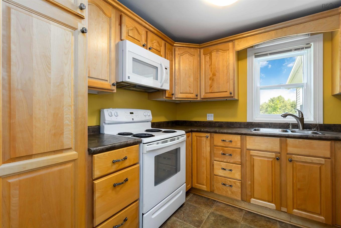 940 Highway 210, Waterloo, NS