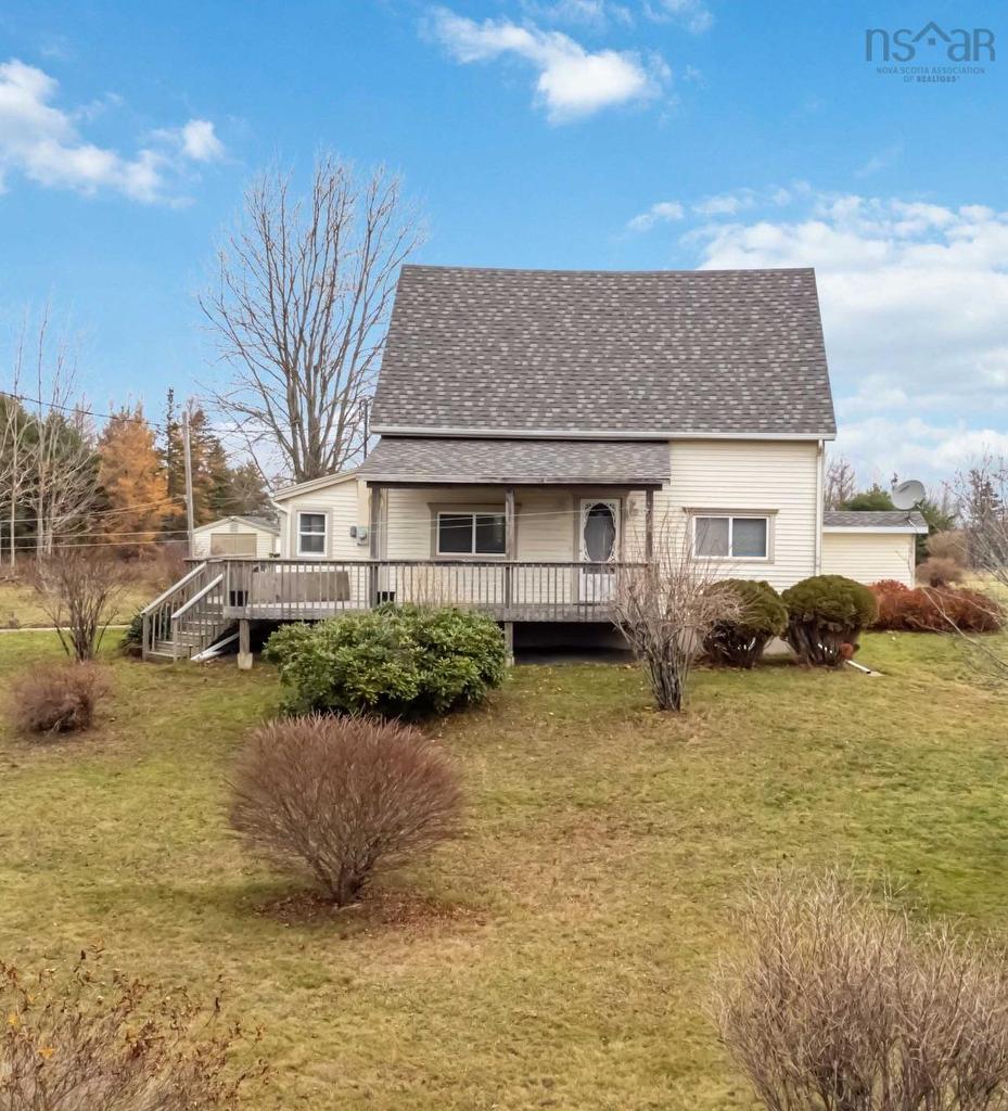 940 Highway 210, Waterloo, NS