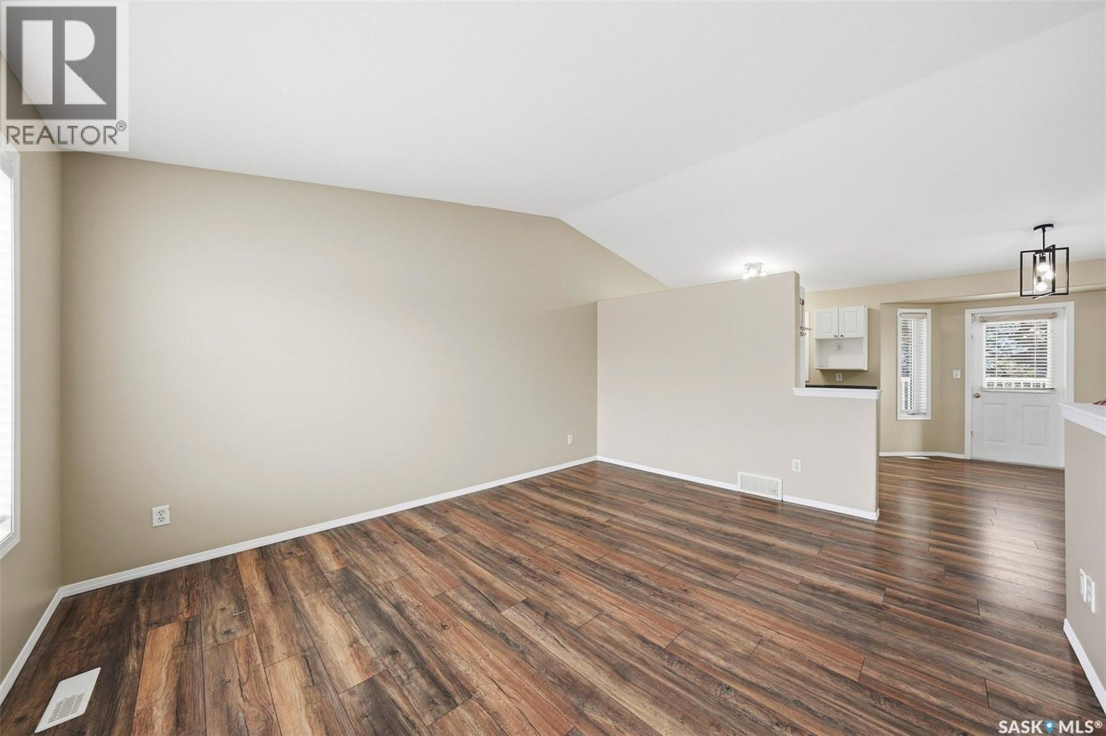 626 Peterson Crescent, Saskatoon, SK - Indoor Photo Showing Other Room