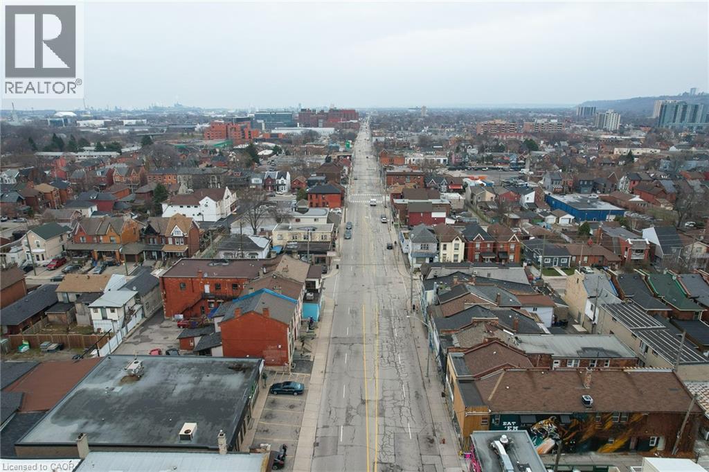 18 Barton Street E, Hamilton, ON - Outdoor With View