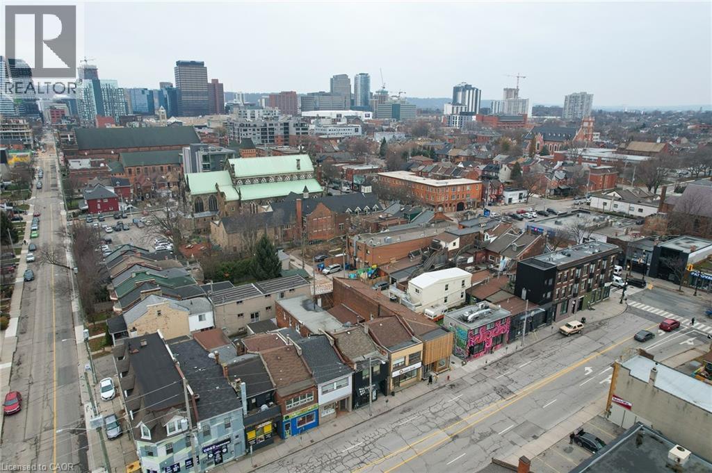 18 Barton Street E, Hamilton, ON - Outdoor With View