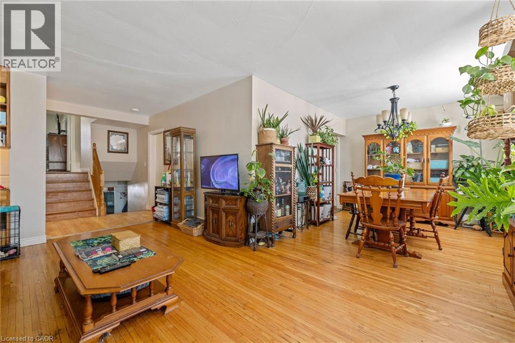 78 Cromwell Crescent, Hamilton, ON - Indoor