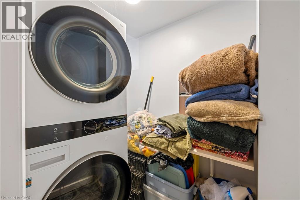 78 Cromwell Crescent, Hamilton, ON - Indoor Photo Showing Laundry Room