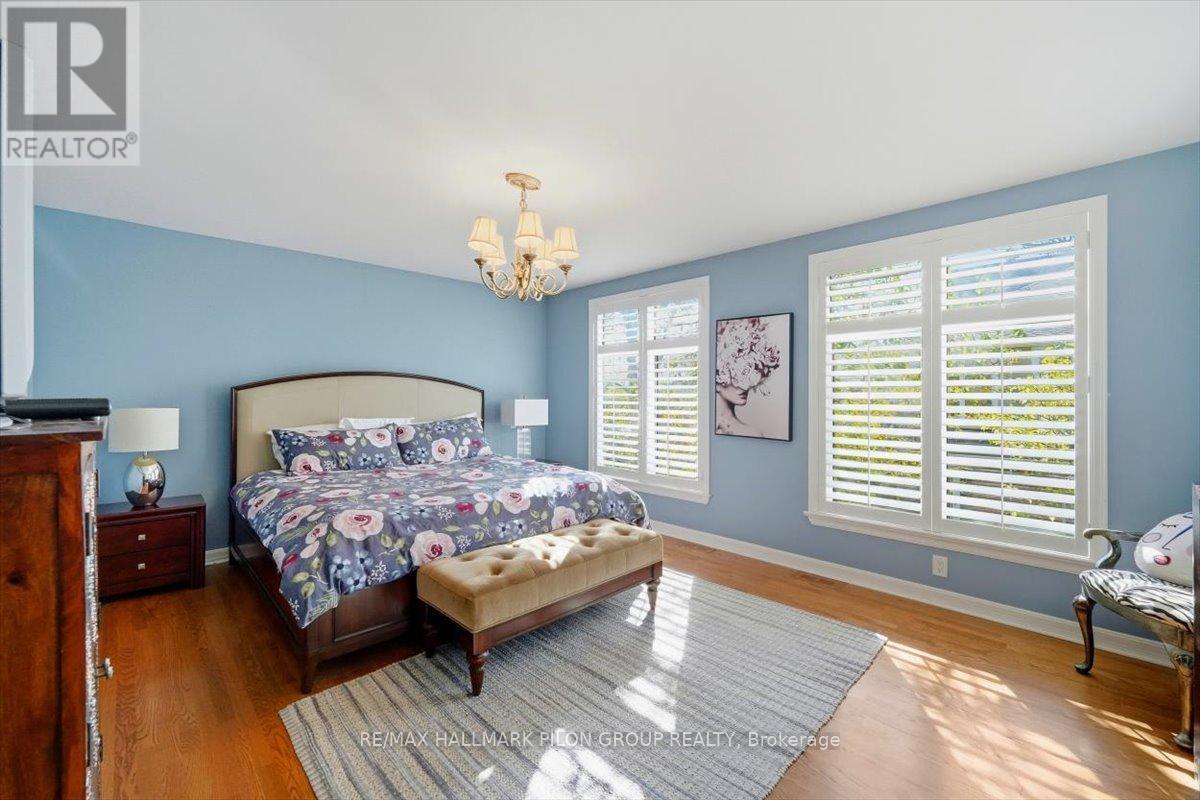 2380 Virginia Drive, Ottawa, ON - Indoor Photo Showing Bedroom