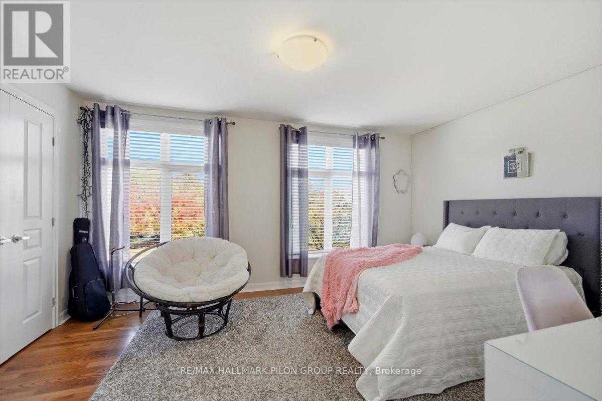 2380 Virginia Drive, Ottawa, ON - Indoor Photo Showing Bedroom