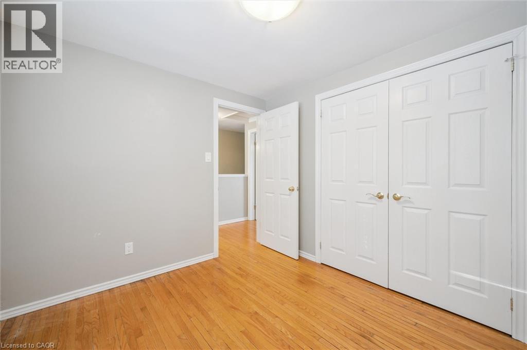 126 Queen Street E, Cambridge, ON - Indoor Photo Showing Other Room
