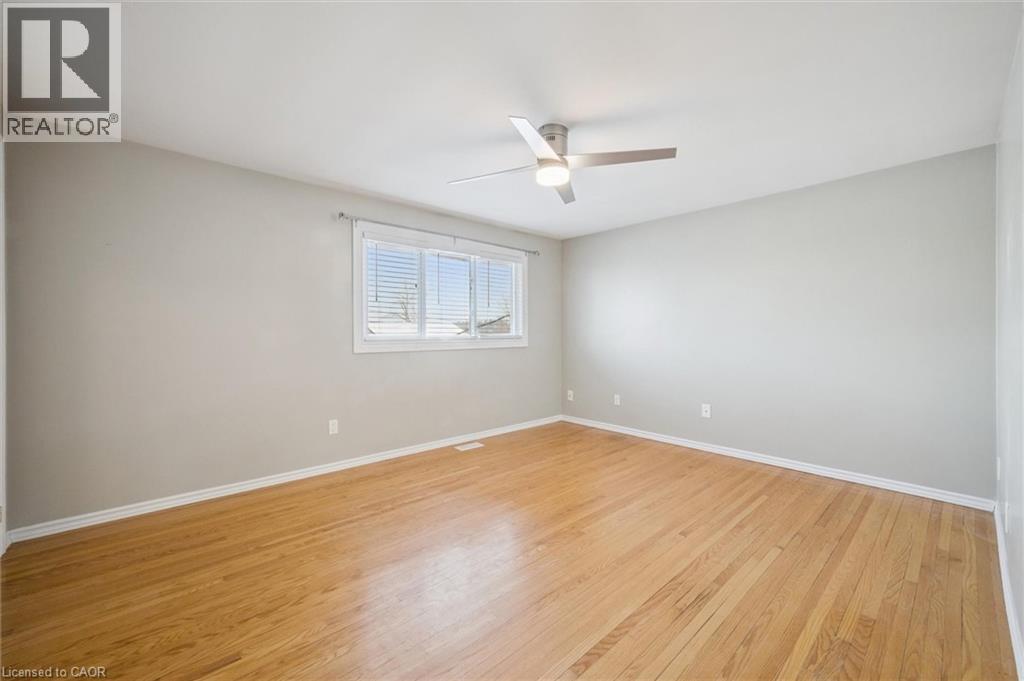 126 Queen Street E, Cambridge, ON - Indoor Photo Showing Other Room