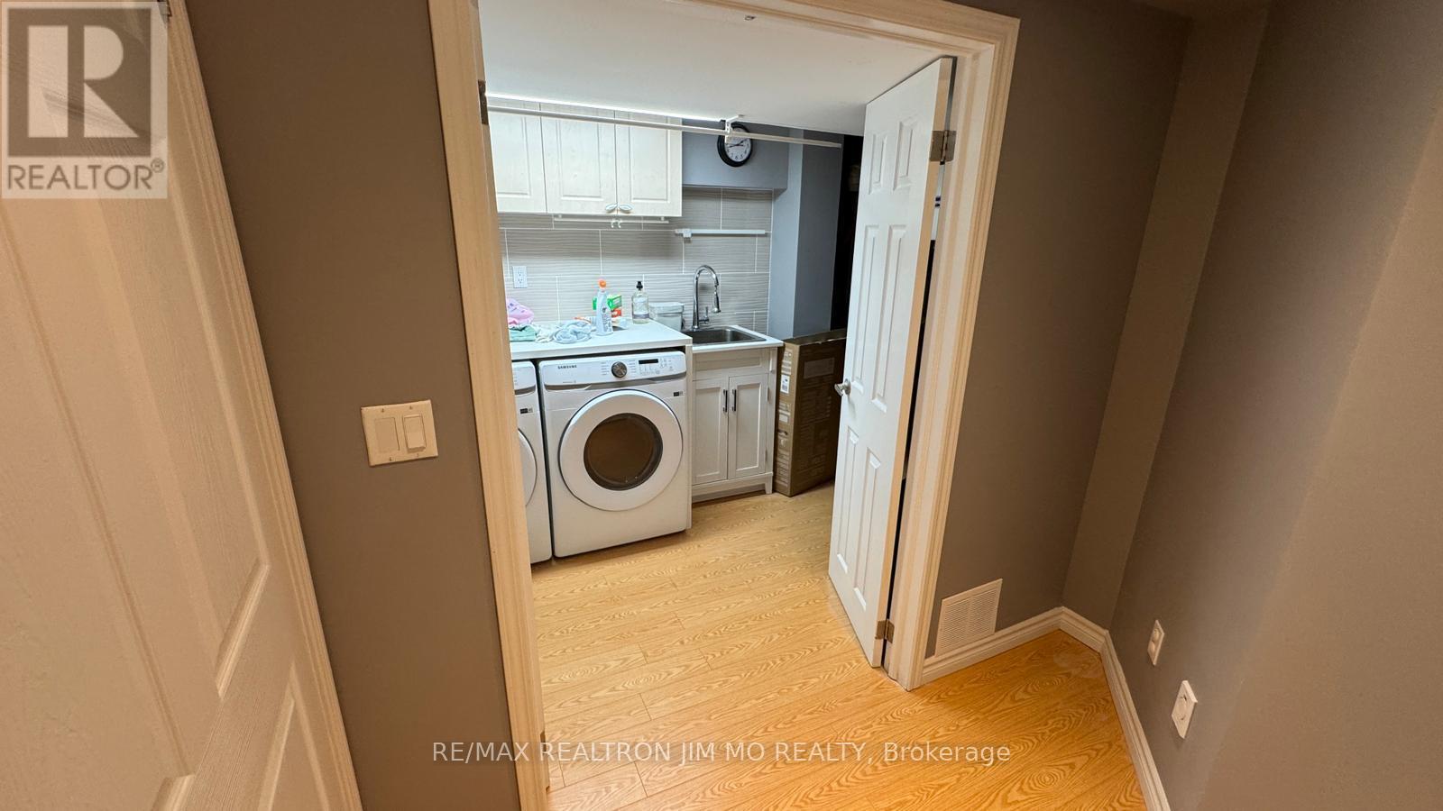 Basement - 50 Reginald Crescent, Markham, ON - Indoor Photo Showing Laundry Room