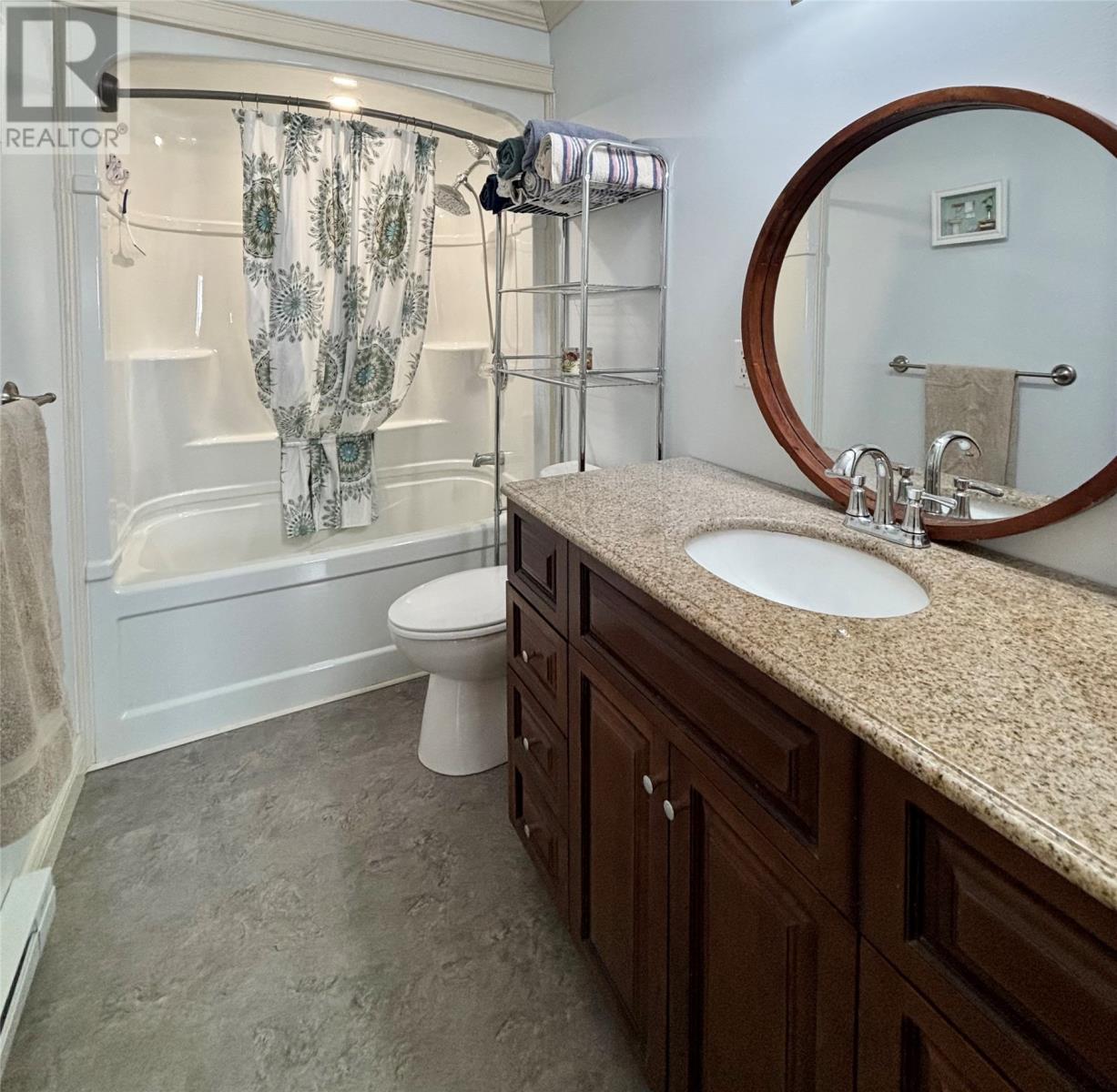 20 Second Avenue, Pasadena, NL - Indoor Photo Showing Bathroom