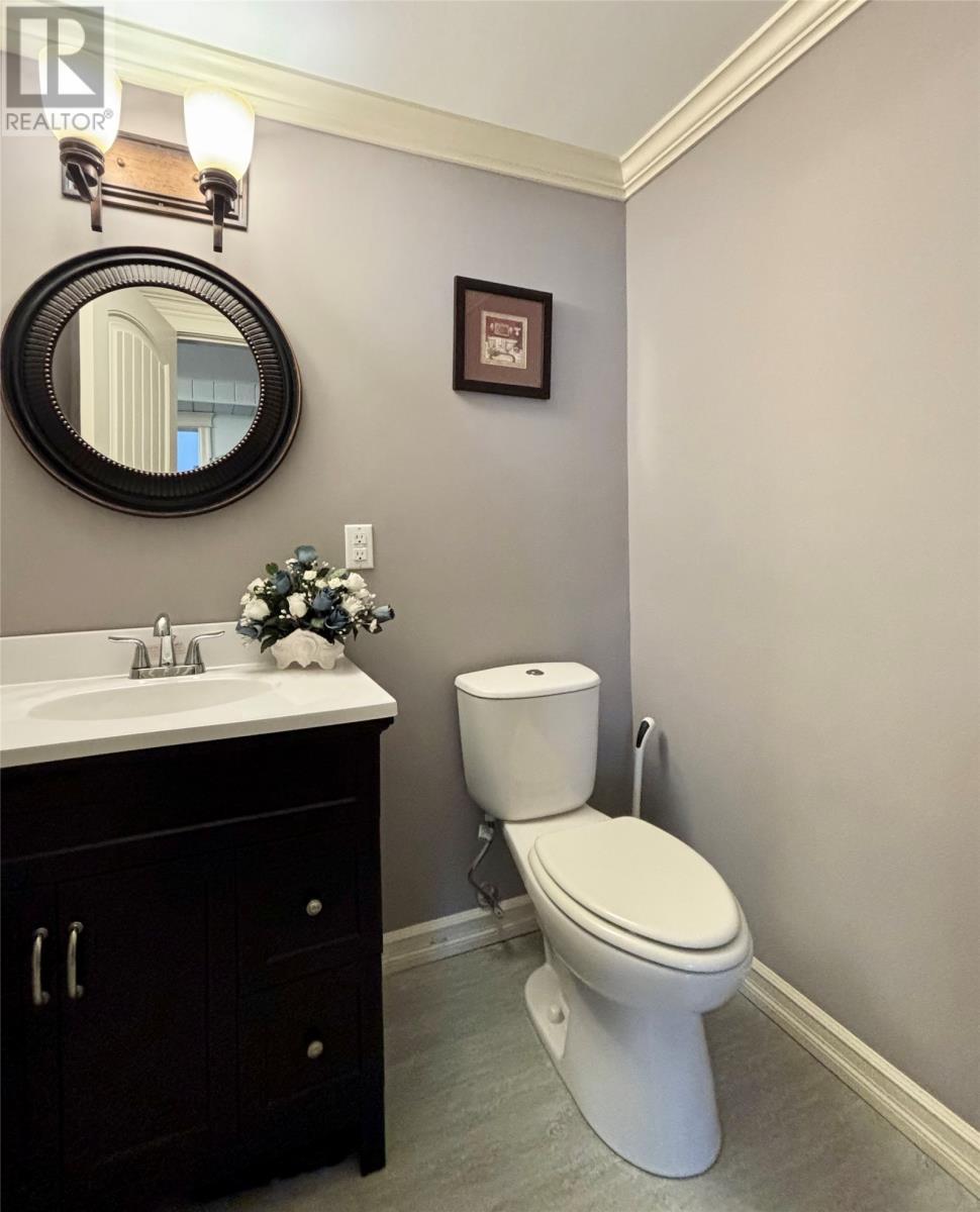 20 Second Avenue, Pasadena, NL - Indoor Photo Showing Bathroom