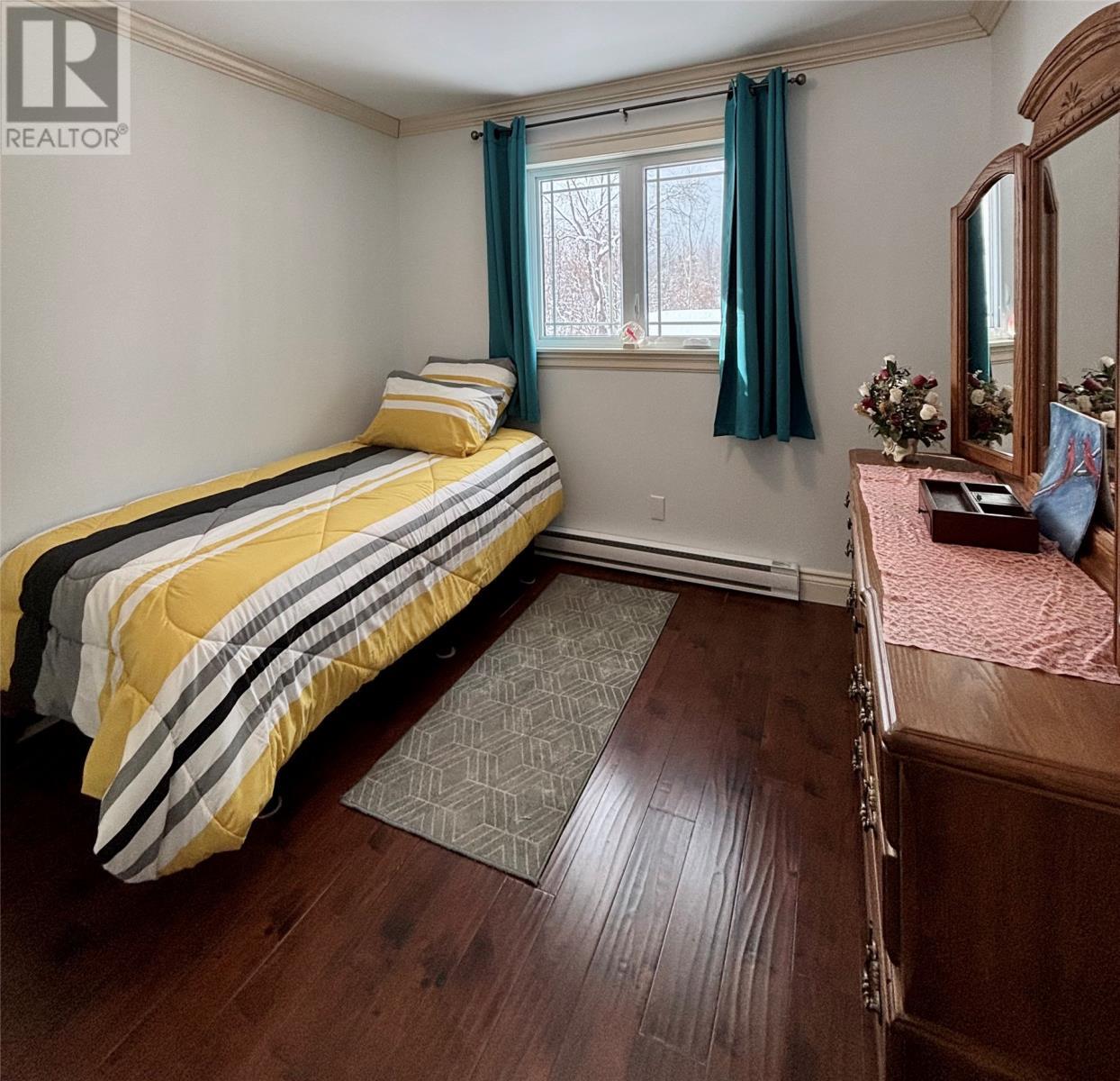 20 Second Avenue, Pasadena, NL - Indoor Photo Showing Bedroom
